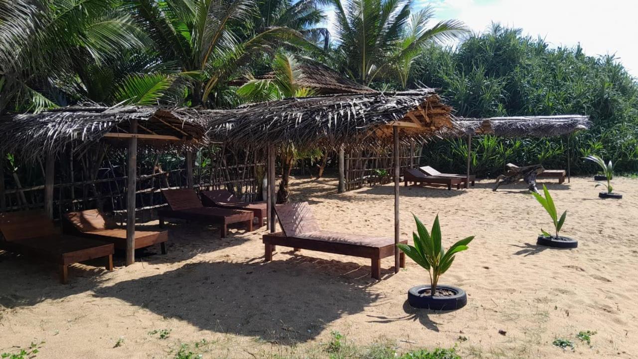 Ravana - Beach Cabanas Hikkaduwa Exterior photo